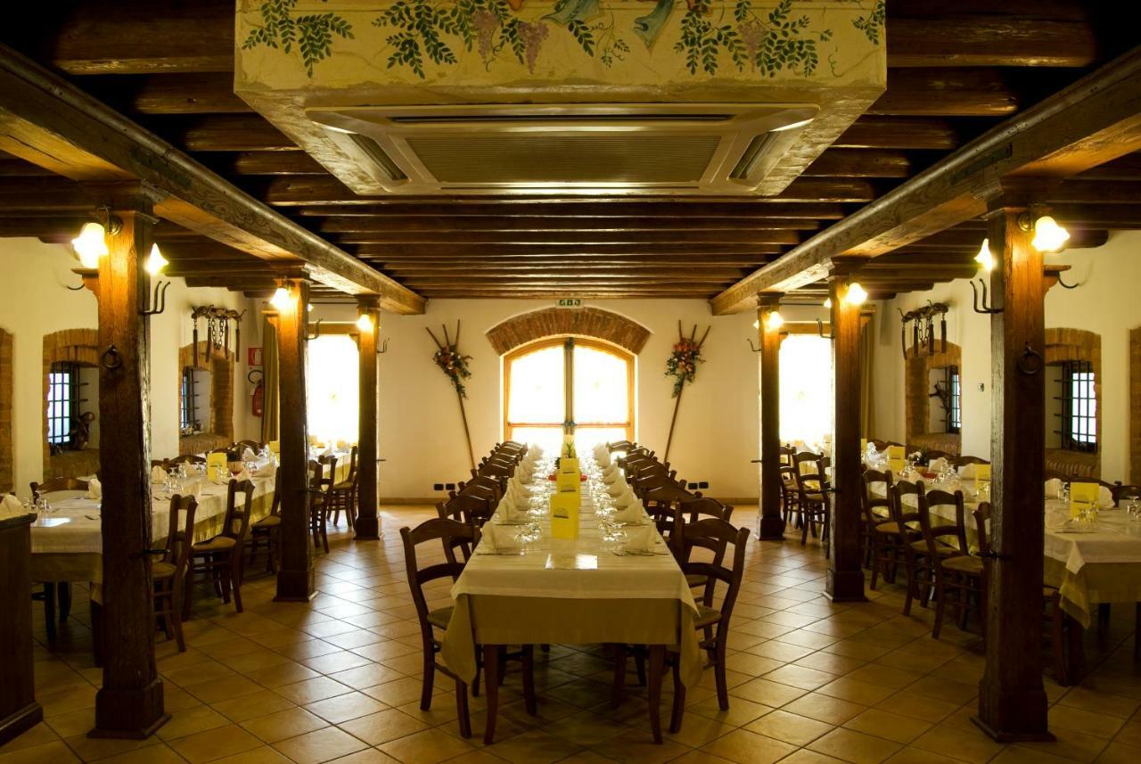 All'Albaro Agriturismo Salizzole エクステリア 写真