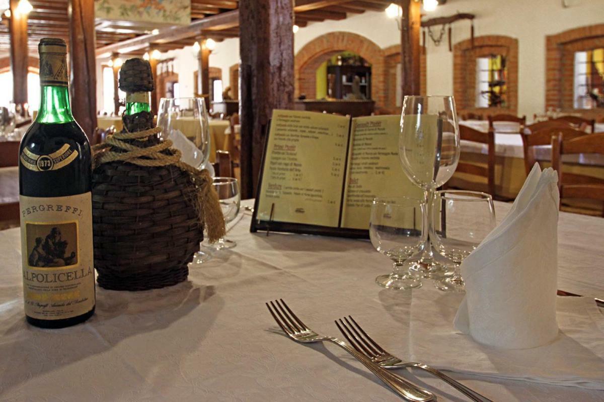 All'Albaro Agriturismo Salizzole エクステリア 写真