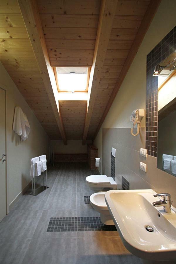 All'Albaro Agriturismo Salizzole エクステリア 写真