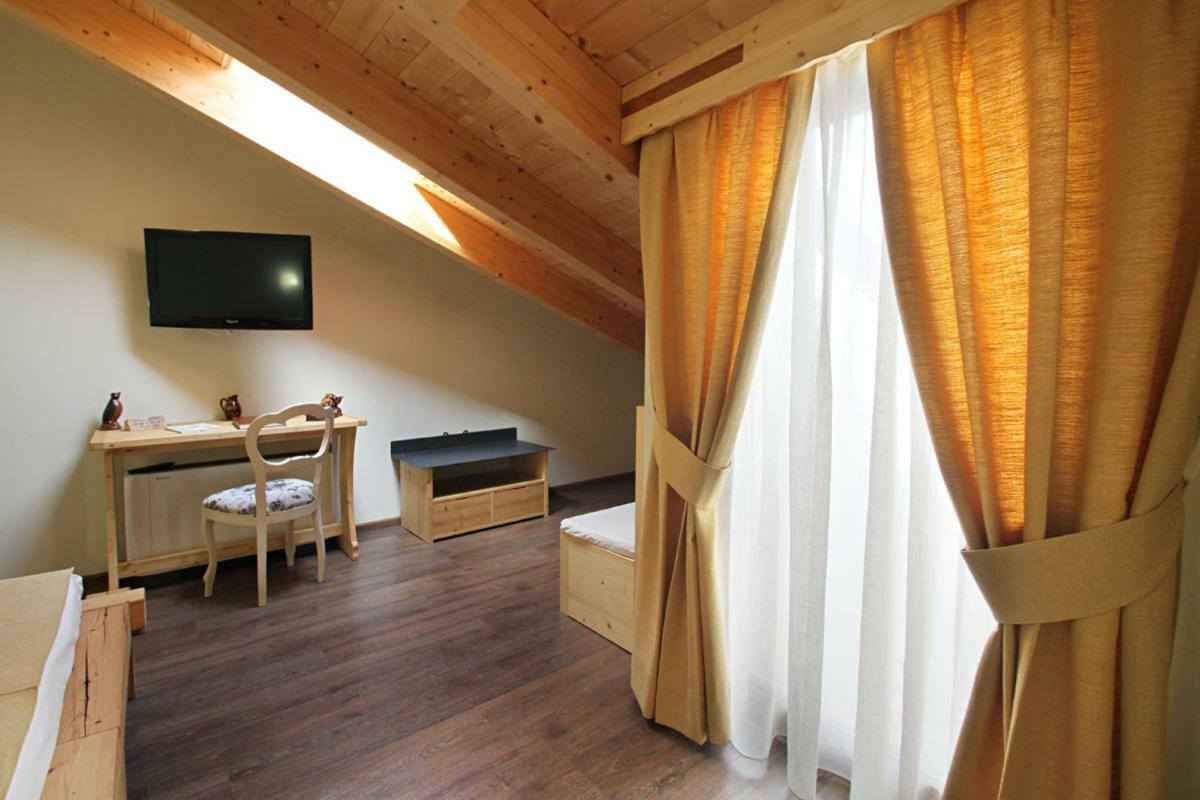 All'Albaro Agriturismo Salizzole エクステリア 写真