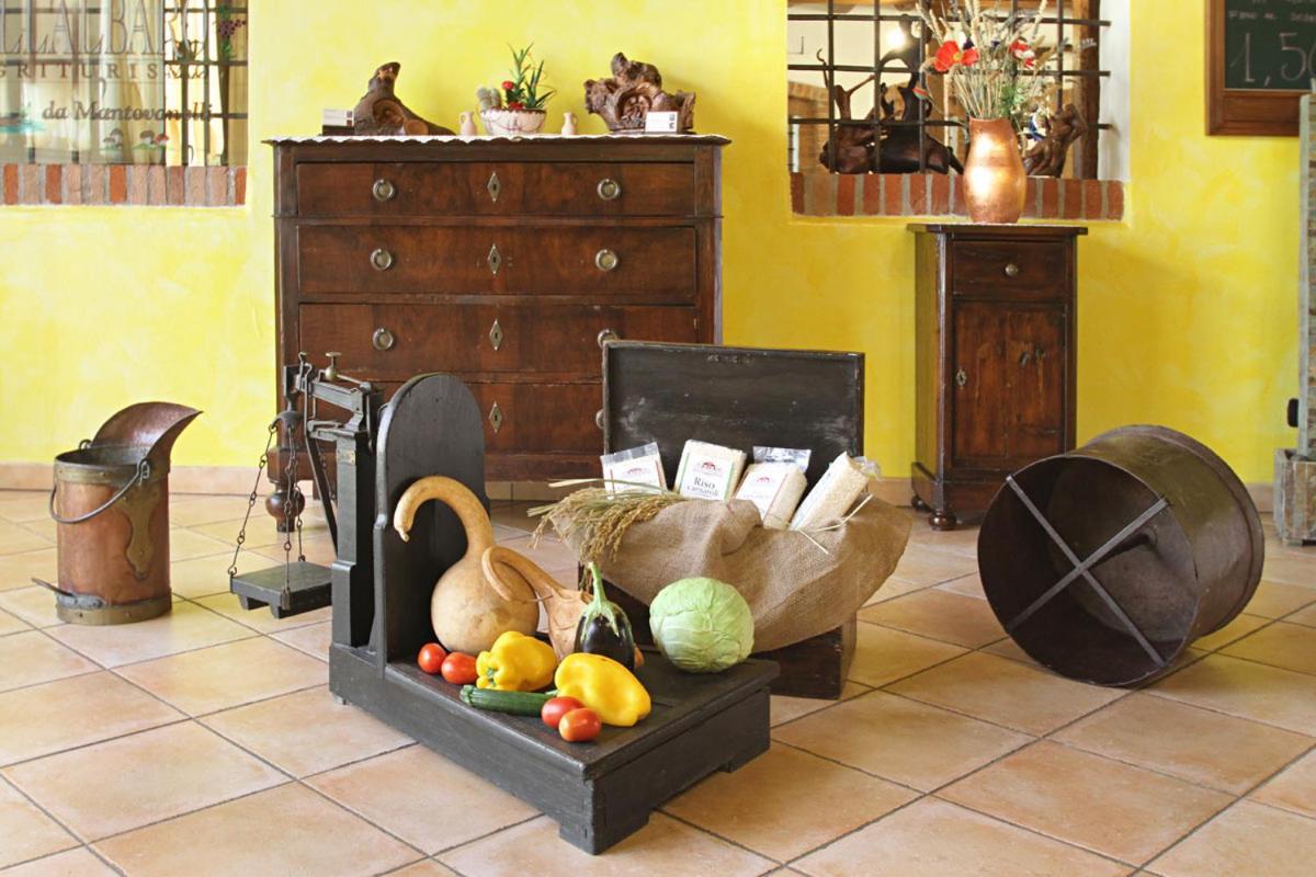 All'Albaro Agriturismo Salizzole エクステリア 写真